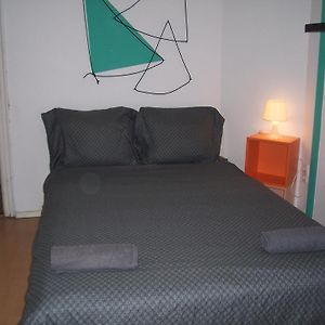 Kamer met een Queen Size Bed